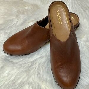 Vionic Nellie Mules New w/o Tags